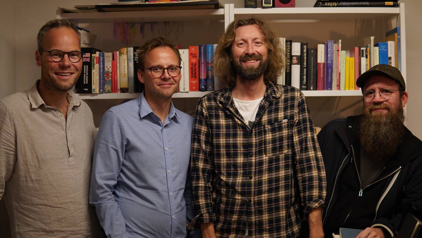 Sindre Myrbostad med band: Etter leggetid