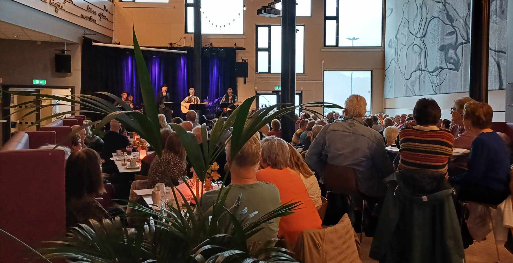 Te-dans med Køntrigutta