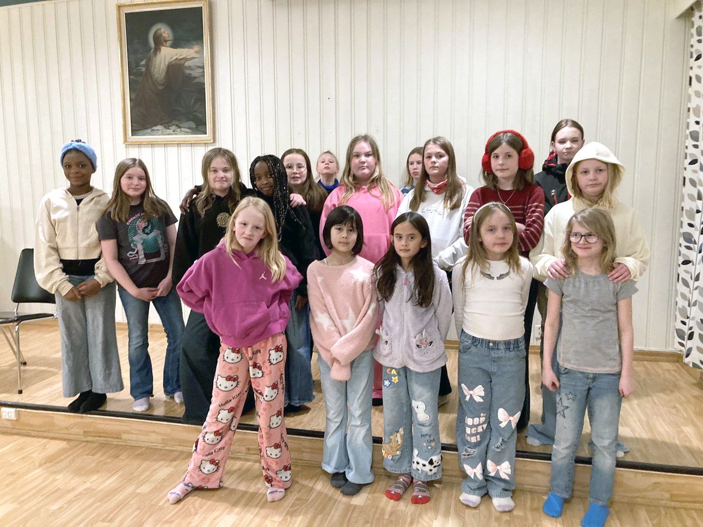 Sangkafé med Holand blandakor og Sortland barnekor